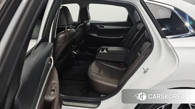 Hyundai The New Grandeur IG Hybrid 2021 Белый из Кореи, фото 2