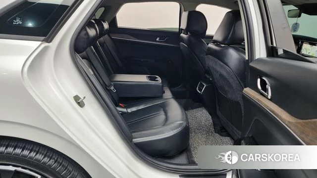 Kia K5 3rd generation 2021 Белый из Кореи, фото 2