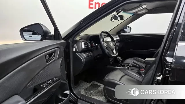 Ssangyong The New Tivoli 2023 Черный из Кореи, фото 2