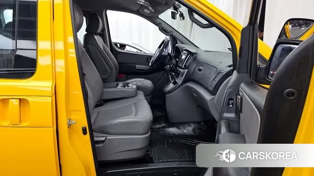 Hyundai The New Grand Starex 2019 Желтый из Кореи, фото 2