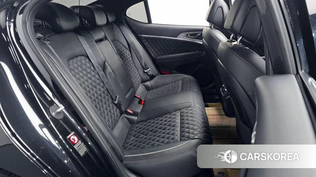 Genesis G70 2018 Черный из Кореи, фото 2