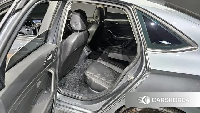 Volkswagen 7th Generation of Jetta 2020 Серый из Кореи, фото 2