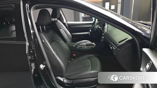 Hyundai Sonata (DN8) 2021 Черный из Кореи, фото 2