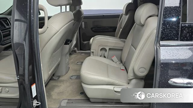 Kia The New Carnival 2019 Серый из Кореи, фото 2
