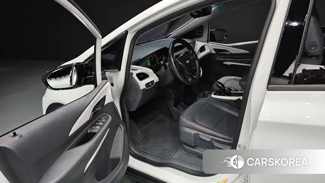 Chevrolet (GM Daewoo) Bolt EV 2018 Белый из Кореи, фото 2