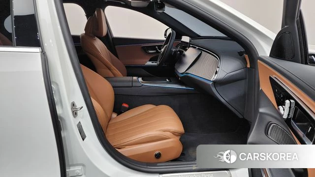 Mercedes-Benz E-Class W214 2024 Белый из Кореи, фото 2