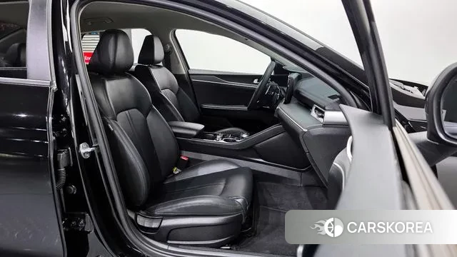 Kia K5 3rd generation 2020 Черный из Кореи, фото 2