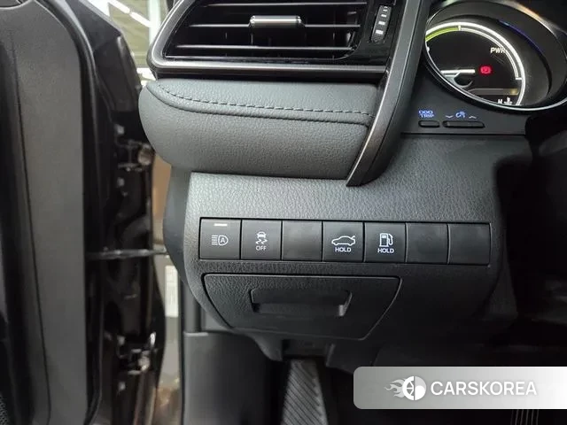 Toyota Camry (XV70) 2023 Коричневый из Кореи, фото 2