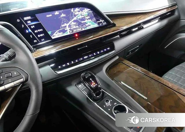 Cadillac Escalade 5th Generation 2024 Черный из Кореи, фото 2