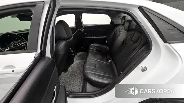 Hyundai Avante (CN7) 2022 Белый из Кореи, фото 2