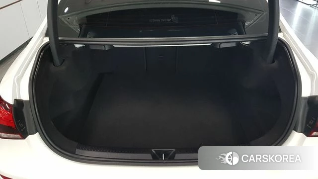 Mercedes-Benz A-Class W177 2021 Белый из Кореи, фото 2