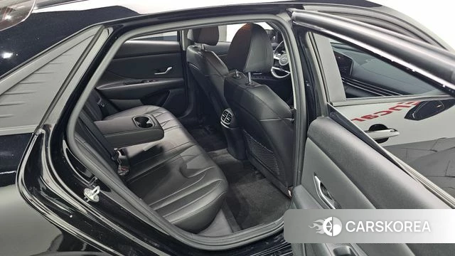 Hyundai Avante (CN7) 2022 Черный из Кореи, фото 2