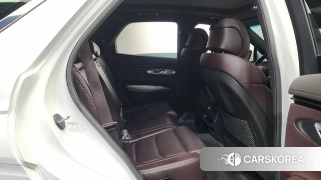 Genesis GV70 2021 Белый из Кореи, фото 2