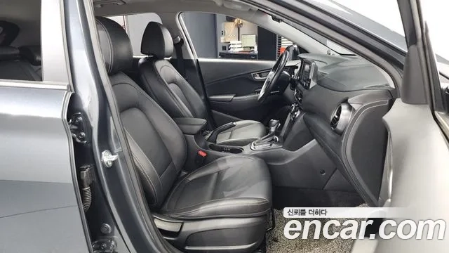 Hyundai Kona 2020 Серый из Кореи, фото 2