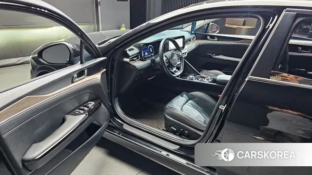 Kia K5 3rd generation 2021 Черный из Кореи, фото 2