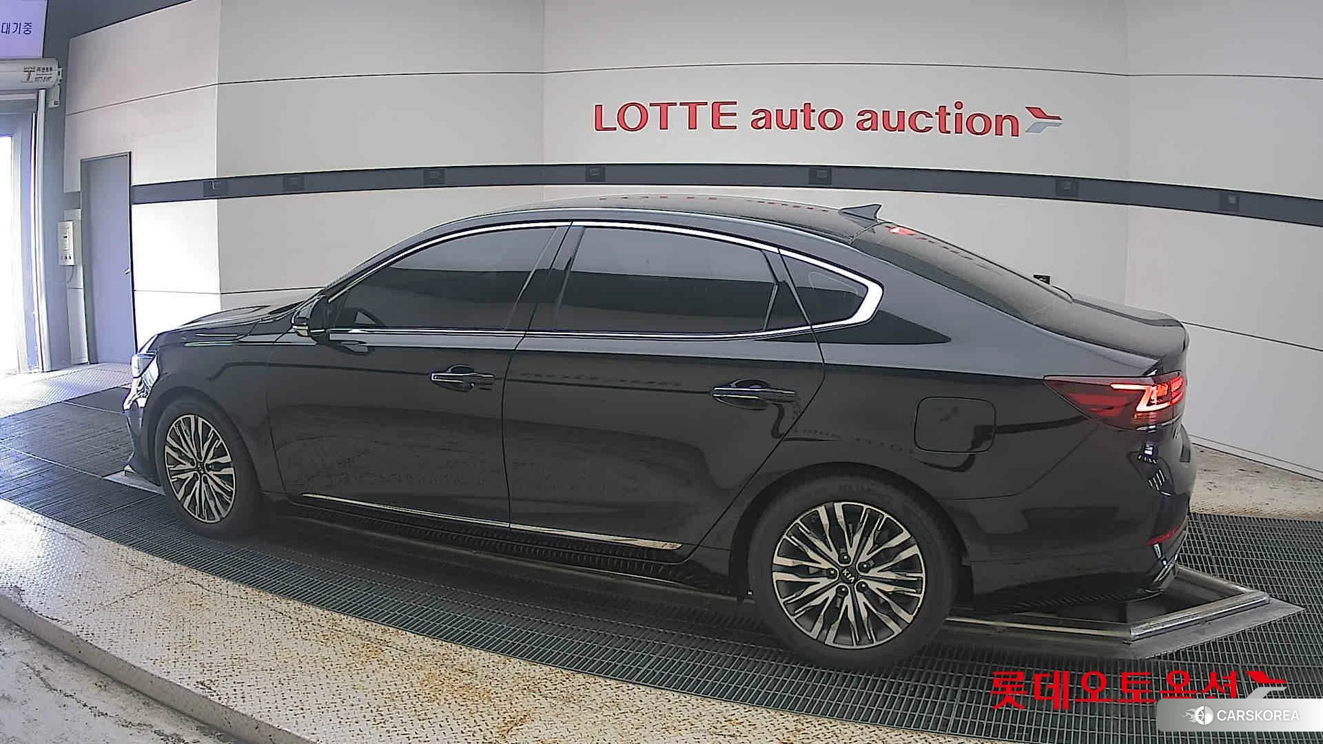 Kia K7 2020 Черный из Кореи, фото 2