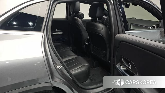 Mercedes-Benz GLA - Class H247 2021 Серый из Кореи, фото 2