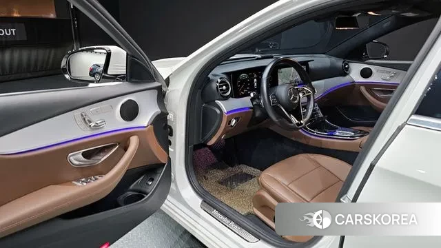 Mercedes-Benz E-Class W213 2020 Белый из Кореи, фото 2