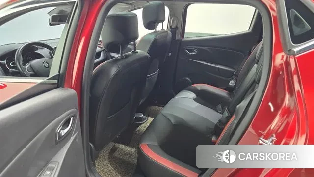 Renault Korea (Samsung) Clio 2019 Красный из Кореи, фото 2