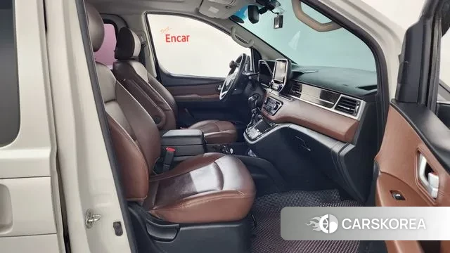 Hyundai The New Grand Starex 2018 Белый из Кореи, фото 2