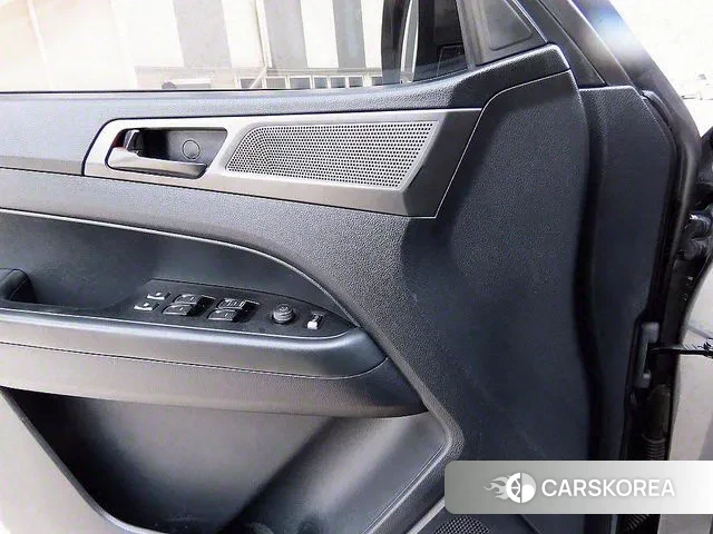 Ssangyong The New Rexton Sports Cannes 2021 Серый из Кореи, фото 2