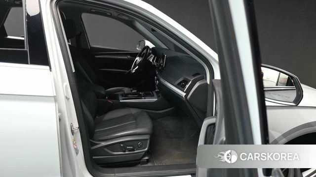 Audi Q5 (FY) 2020 Белый из Кореи, фото 2