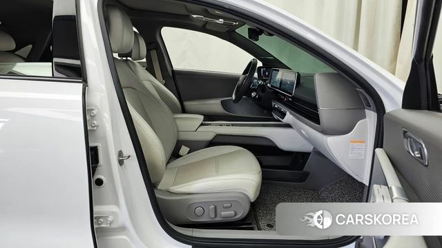 Hyundai Ionic 6 2022 Белый из Кореи, фото 2