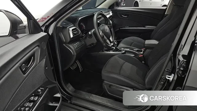 Ssangyong The New Tivoli 2023 Черный из Кореи, фото 2