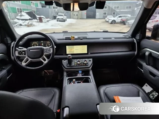 Land Rover Defender (L663) 2021 Зеленый из Кореи, фото 2