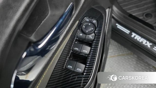 Chevrolet (GM Daewoo) Trax Crossover 2023 Черный из Кореи, фото 2