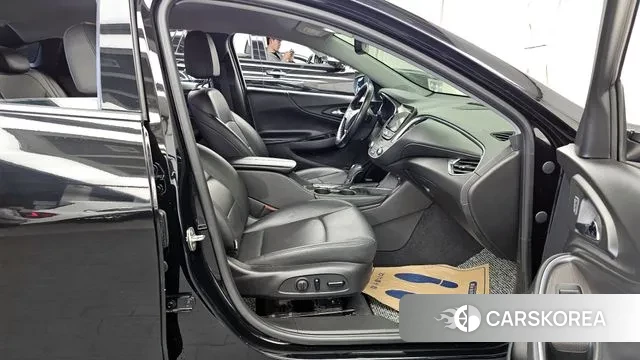 Chevrolet (GM Daewoo) All New Malibu 2018 Черный из Кореи, фото 2