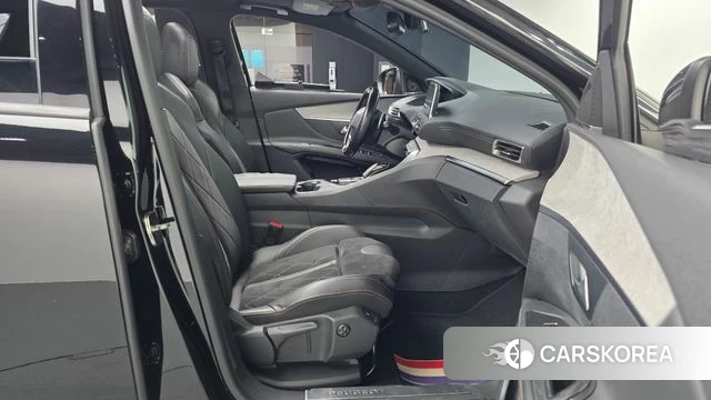 Peugeot 3008 second generation 2018 Черный из Кореи, фото 2