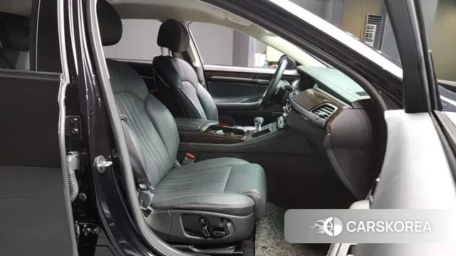 Genesis G90 2019 Черный из Кореи, фото 2