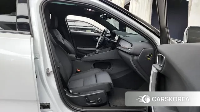 Polestar Polestar 2 2023 Белый из Кореи, фото 2