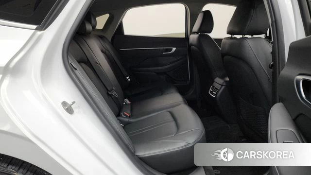 Hyundai Sonata D Edge (DN8) 2023 Белый из Кореи, фото 2