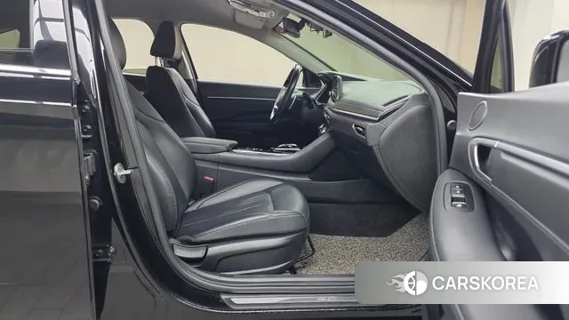 Hyundai Sonata (DN8) 2021 Черный из Кореи, фото 2