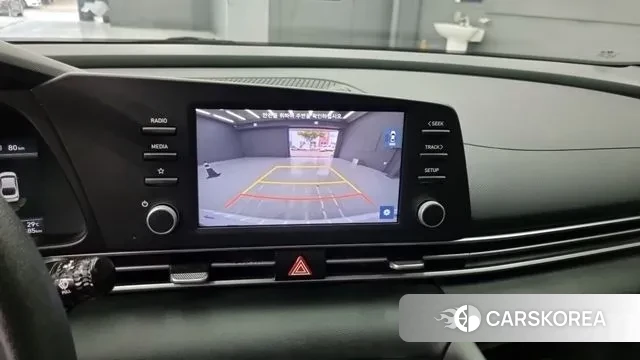 Hyundai Avante Hybrid (CN7) 2021 Белый из Кореи, фото 2