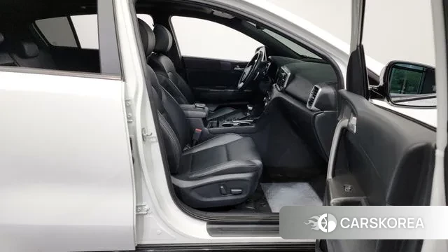 Kia Sportage The Bold 2021 Белый из Кореи, фото 2