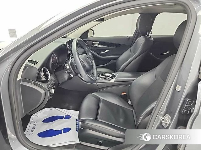 Mercedes-Benz C-Class W205 2018 Серый из Кореи, фото 2