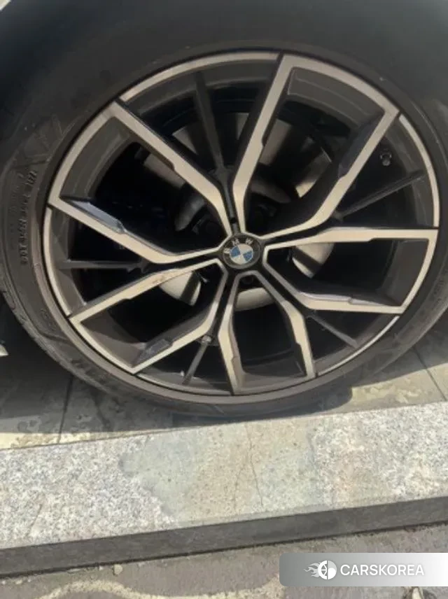 BMW 5 Series (G30) 2022 Белый из Кореи, фото 2