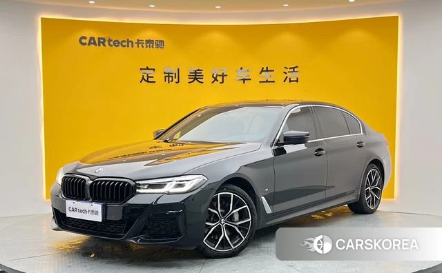 BMW 5 series 2022 Черный из Китая, фото 2