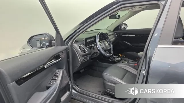 Kia The New Seltos 2022 Серый из Кореи, фото 2