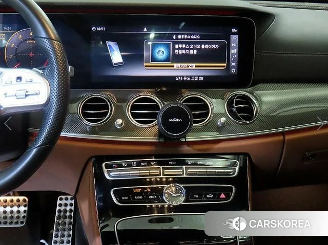 Mercedes-Benz E-Class W213 2019 Белый из Кореи, фото 2