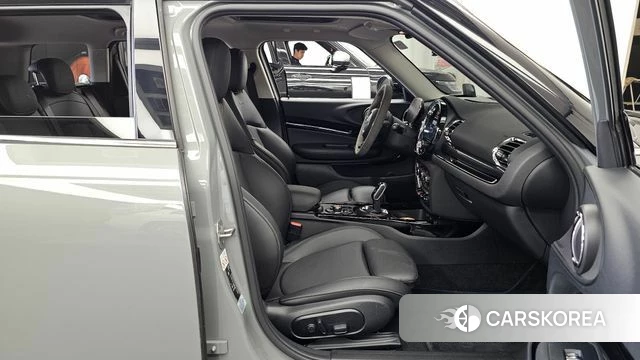 Mini Cooper Clubman 2021 Серый из Кореи, фото 2