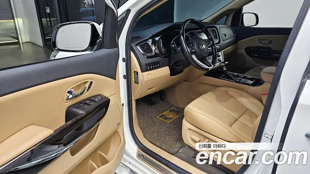 Kia The New Carnival 2019 Белый из Кореи, фото 2