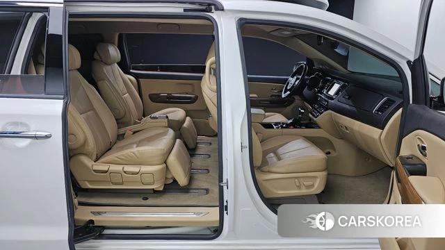 Kia All New Carnival 2018 Белый из Кореи, фото 2