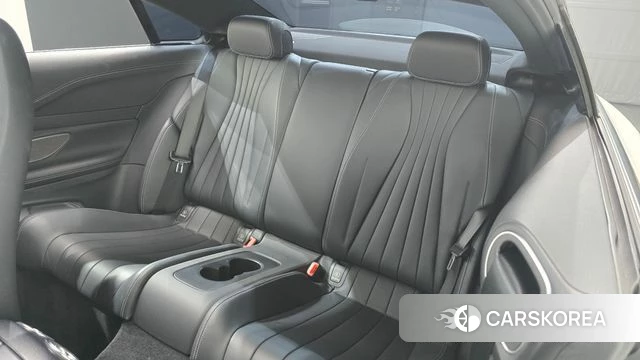 Mercedes-Benz E-Class W213 2022 Белый из Кореи, фото 2