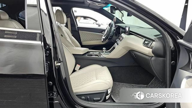 Genesis The New G70 2022 Черный из Кореи, фото 2