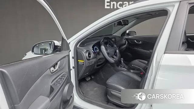 Hyundai Kona 2018 Белый из Кореи, фото 2