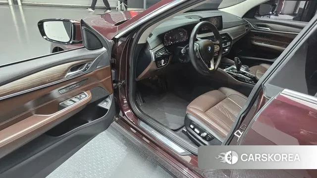 BMW 6 Series GT (G32) 2020 Коричневый из Кореи, фото 2